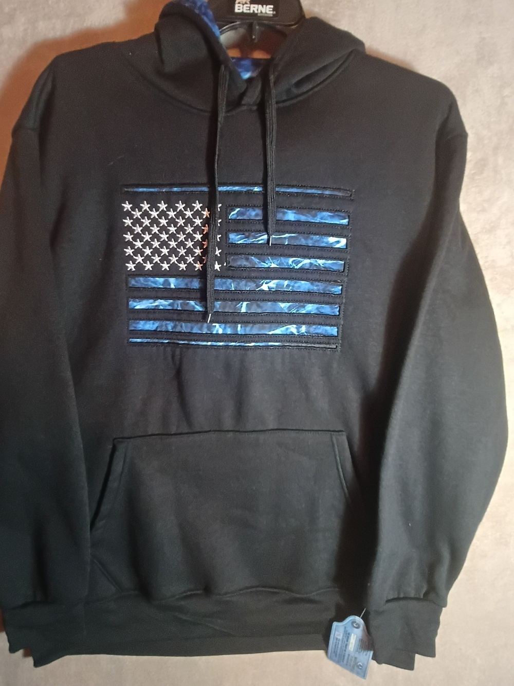 NWT Mossy Oak Fishing Mens XL Black Camo Flag Hoodie